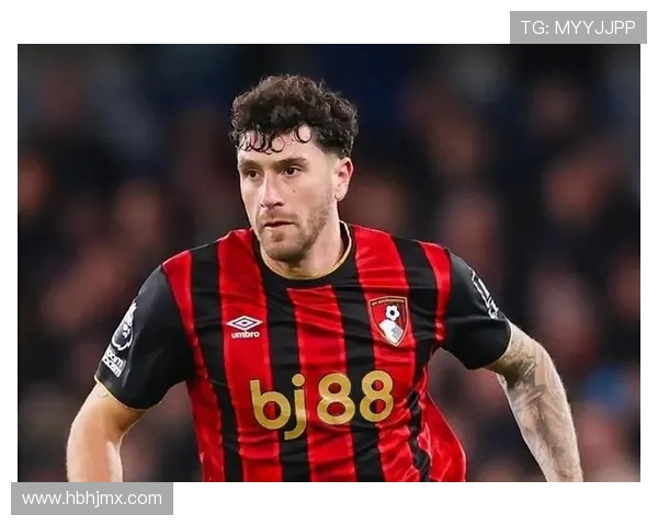 多特蒙德有意免签28岁中卫塞内西将与尤文切尔西等队争夺